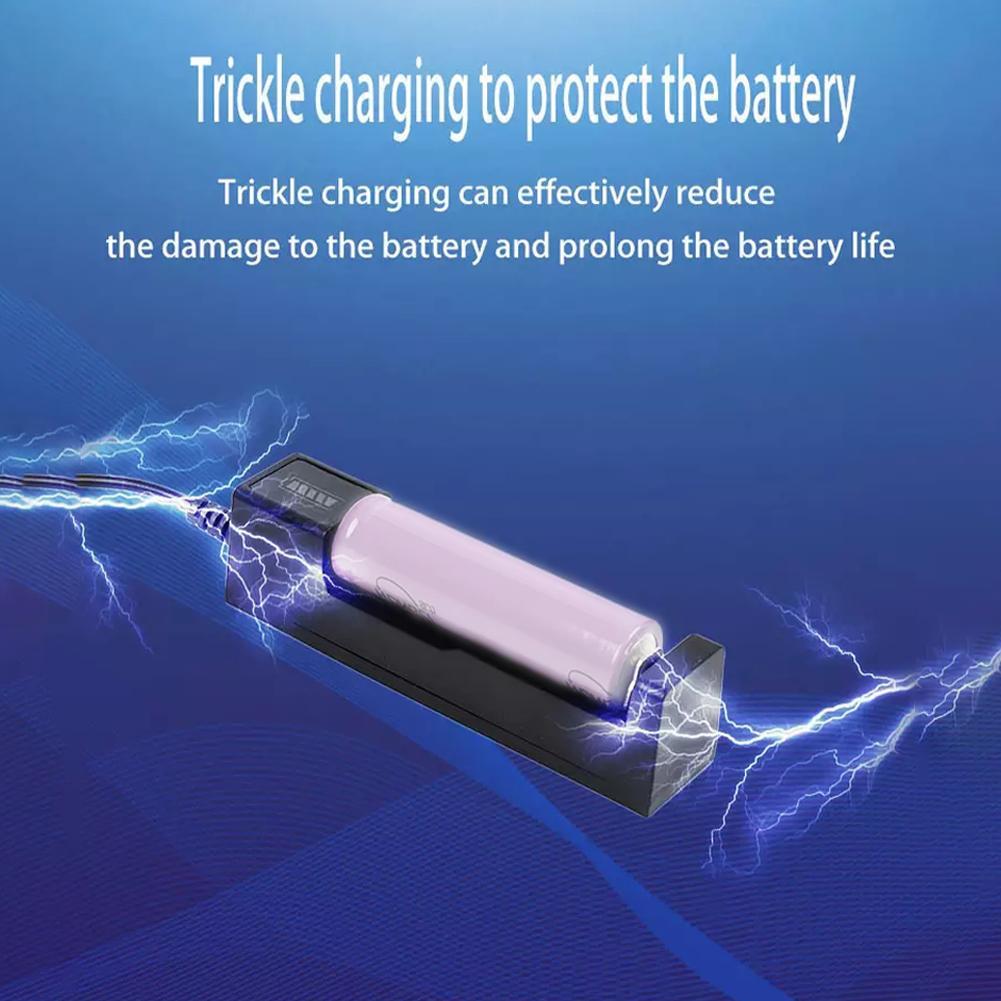 Chargeur de batterie universel - Vaping Area avis et prix